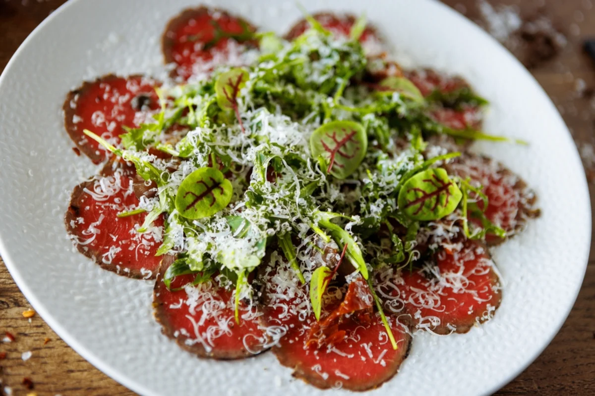 Beef Carpaccio & Wine Pairing: An Elegant Yet Easy Classic