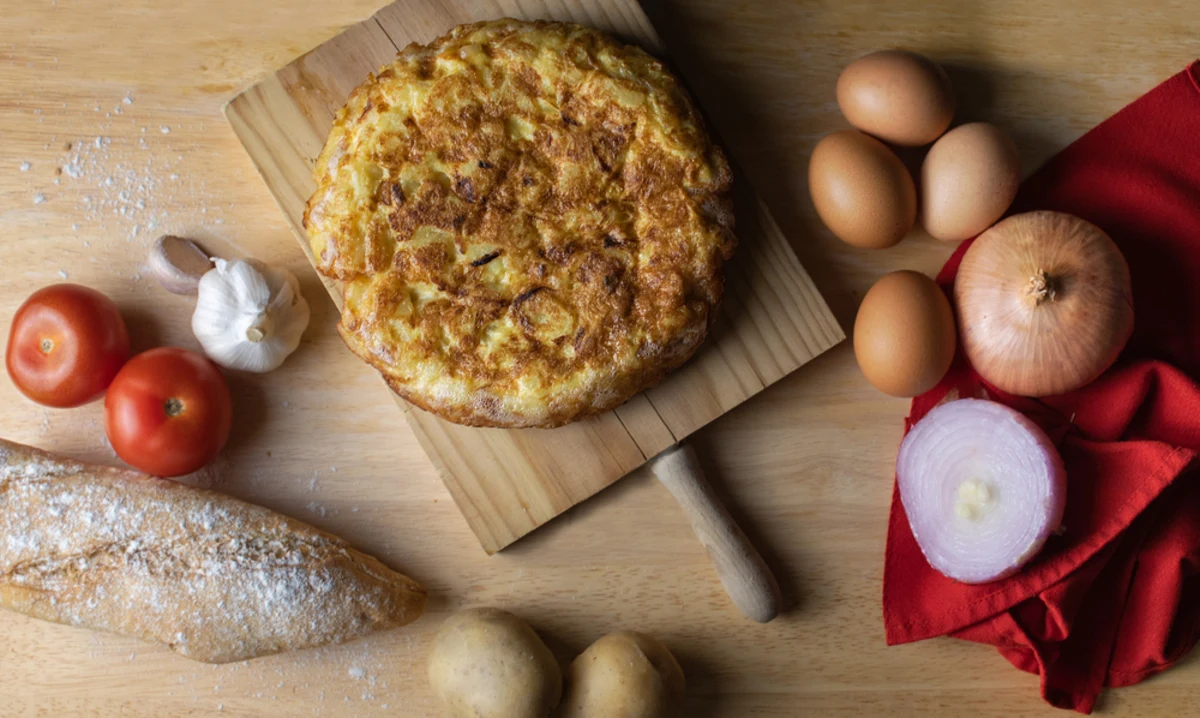 Tortilla Española Recipe & Perfect Wine Pairing: A Classic Reimagined