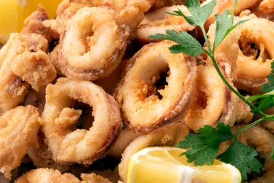 Calamares a la Romana – Recept & vinmatchning för svenska matälskare
