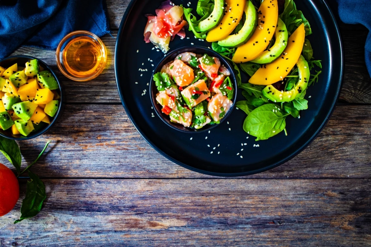 Ceviche recept: Lax och avokado med vinmatchning för svenska matälskare