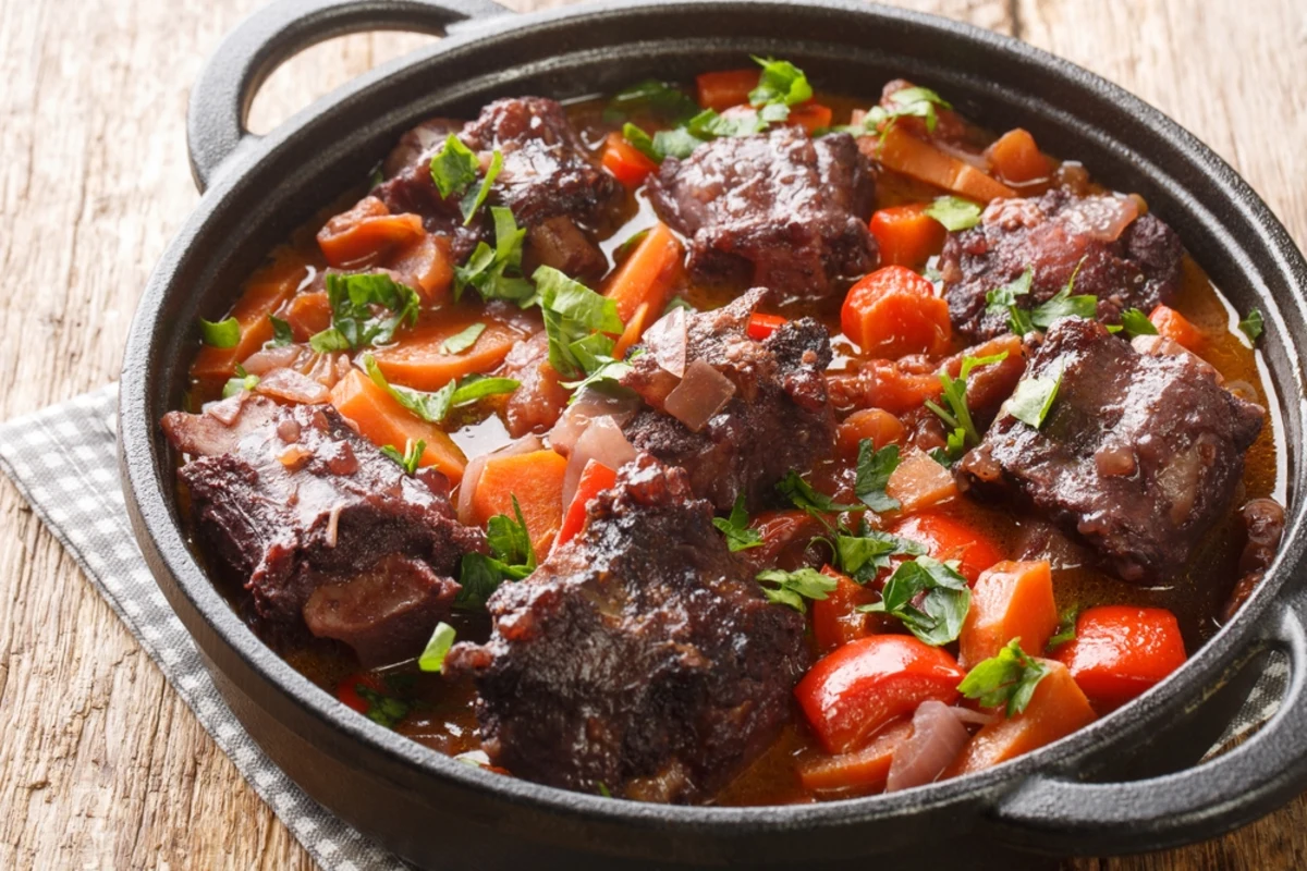 Wijn bij Rabo de Toro: Recept, Wijncombinatie & Tips voor Thuis