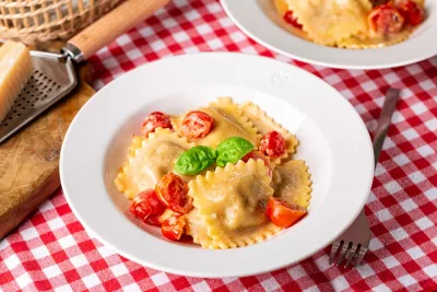 Ravioli Med Tomat Och Ost: Receita e harmonização vinho perfeita para Portugal